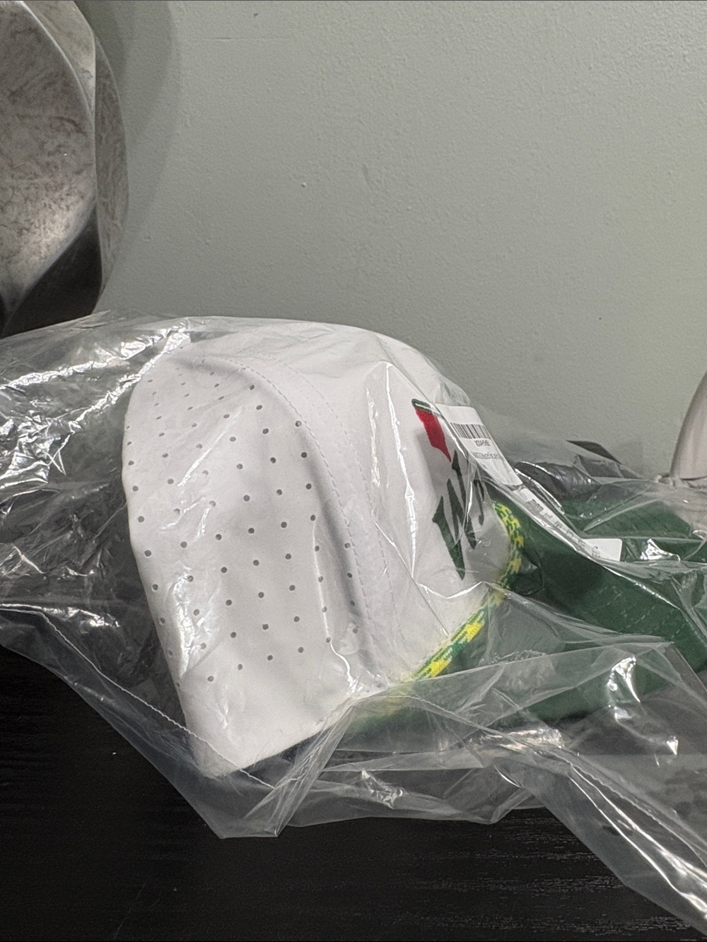 SHANK IT Green and White Rope one size fits most - Brand New with Tags - Picture 5 of 6